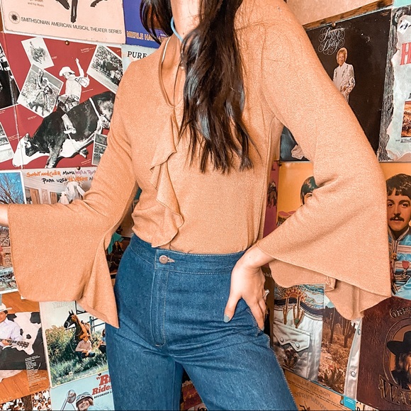 Vintage Tops - Vintage Bell Sleeve Top